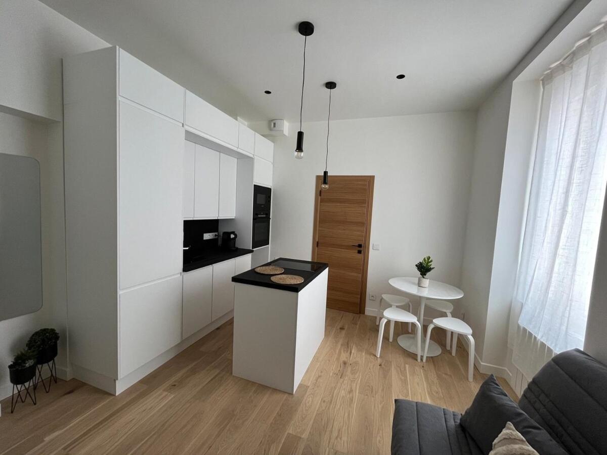 Appartement Cosy A 1 Min De Paris Charenton-le-Pont Kültér fotó